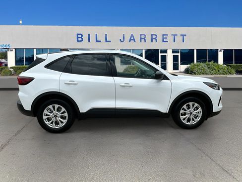 Used 2025 Ford Escape Active image 8