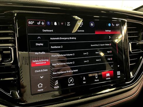 Used 2025 Dodge Durango R/T AWD/4WD image 41