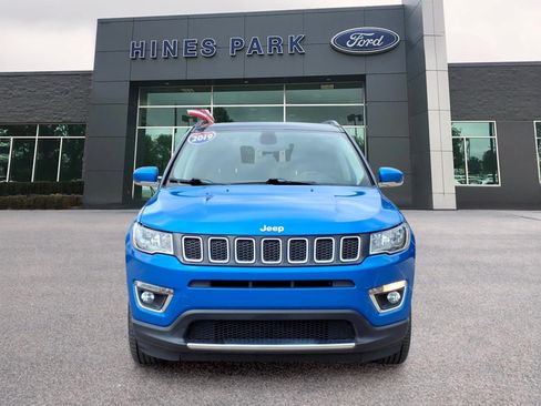 Used 2019 Jeep Compass Limited AWD/4WD image 2