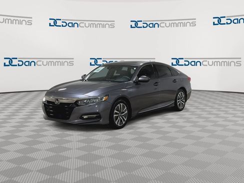 Used 2019 Honda Accord EX image 5