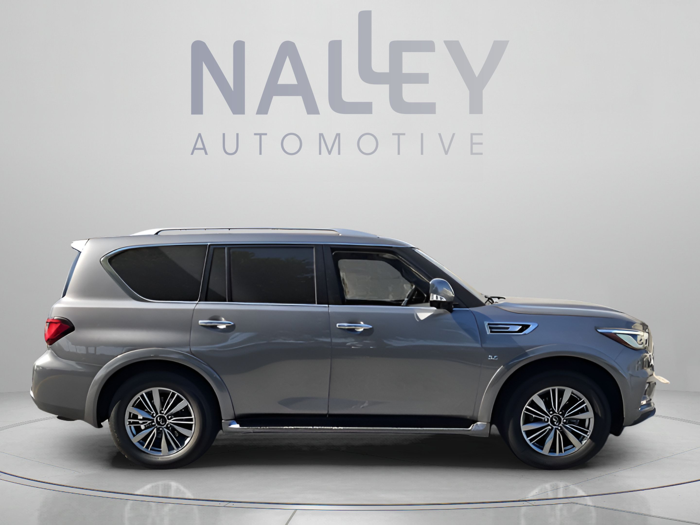 Used 2019 INFINITI QX80 Luxe w/ All-Season Package RWD image 6