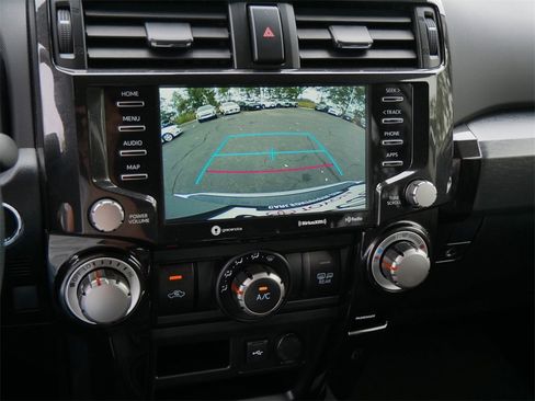 Certified 2024 Toyota 4Runner TRD Off-Road image 25