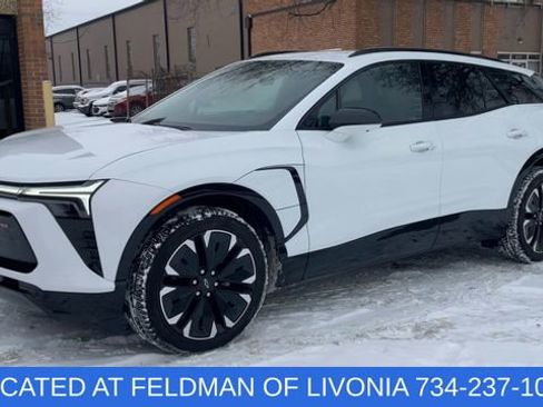 Used 2024 Chevrolet Blazer EV RS image 4