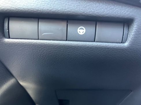 New 2026 Nissan Kicks SR w/ Cold Weather Package image 25