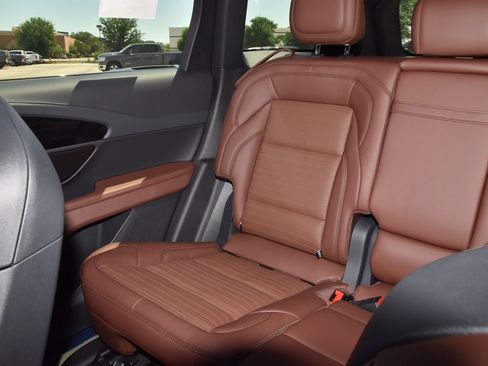 New 2026 Lincoln Nautilus Reserve w/ Jet Appearance Package AWD/4WD image 25