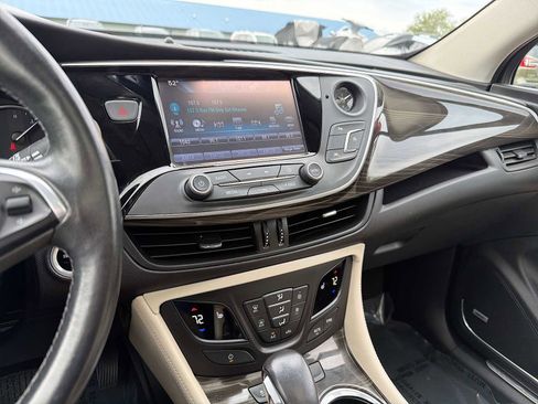 Used 2019 Buick Envision Premium AWD/4WD image 23