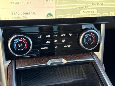 Certified 2023 Land Rover Range Rover SE image 26