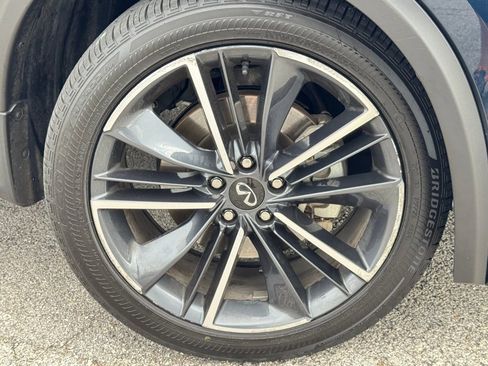 Certified 2023 INFINITI QX55 Essential AWD/4WD image 10