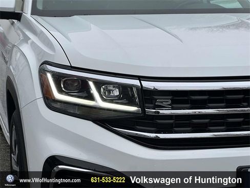 Certified 2022 Volkswagen Atlas SEL Premium image 10