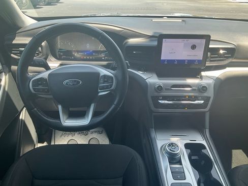 Used 2021 Ford Explorer XLT RWD image 20