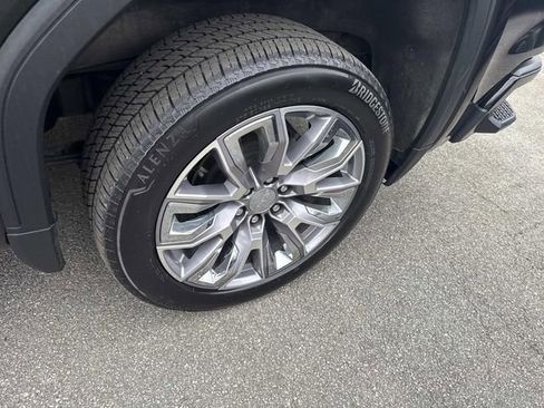 Used 2024 GMC Sierra 1500 Denali w/ Denali Reserve Package AWD/4WD image 14