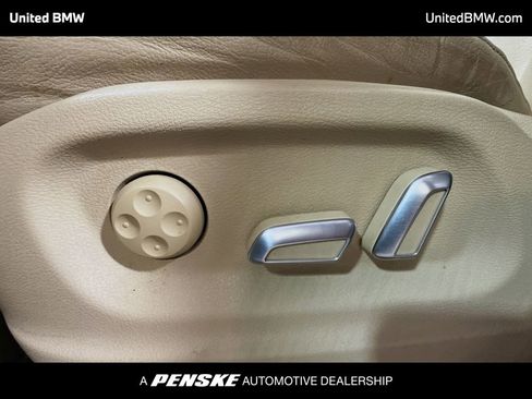 Used 2016 Audi Q5 2.0T Premium w/ Audi MMI Navigation Plus image 4