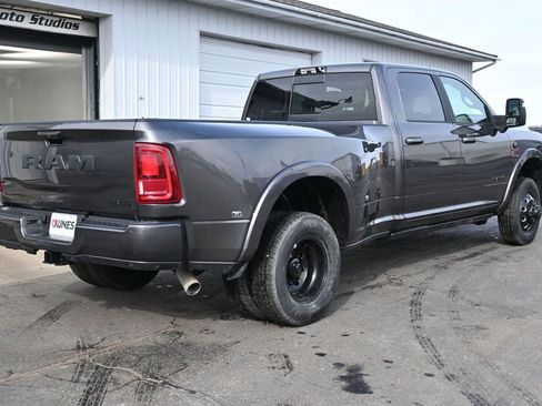 New 2026 RAM 3500 Limited image 4