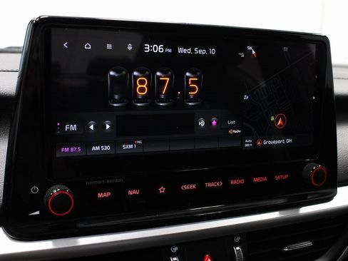 Used 2022 Kia Forte GT-Line w/ GT-Line Premium Package image 3