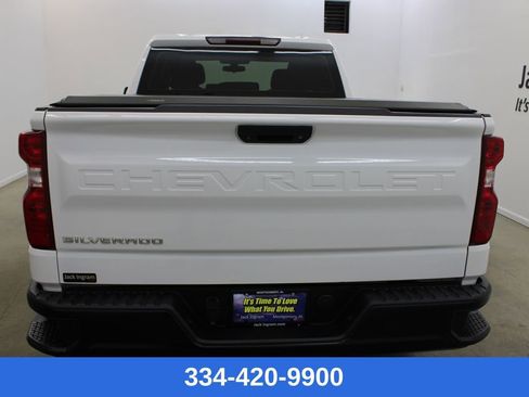 Used 2019 Chevrolet Silverado 1500 W/T w/ Trailering Package image 3
