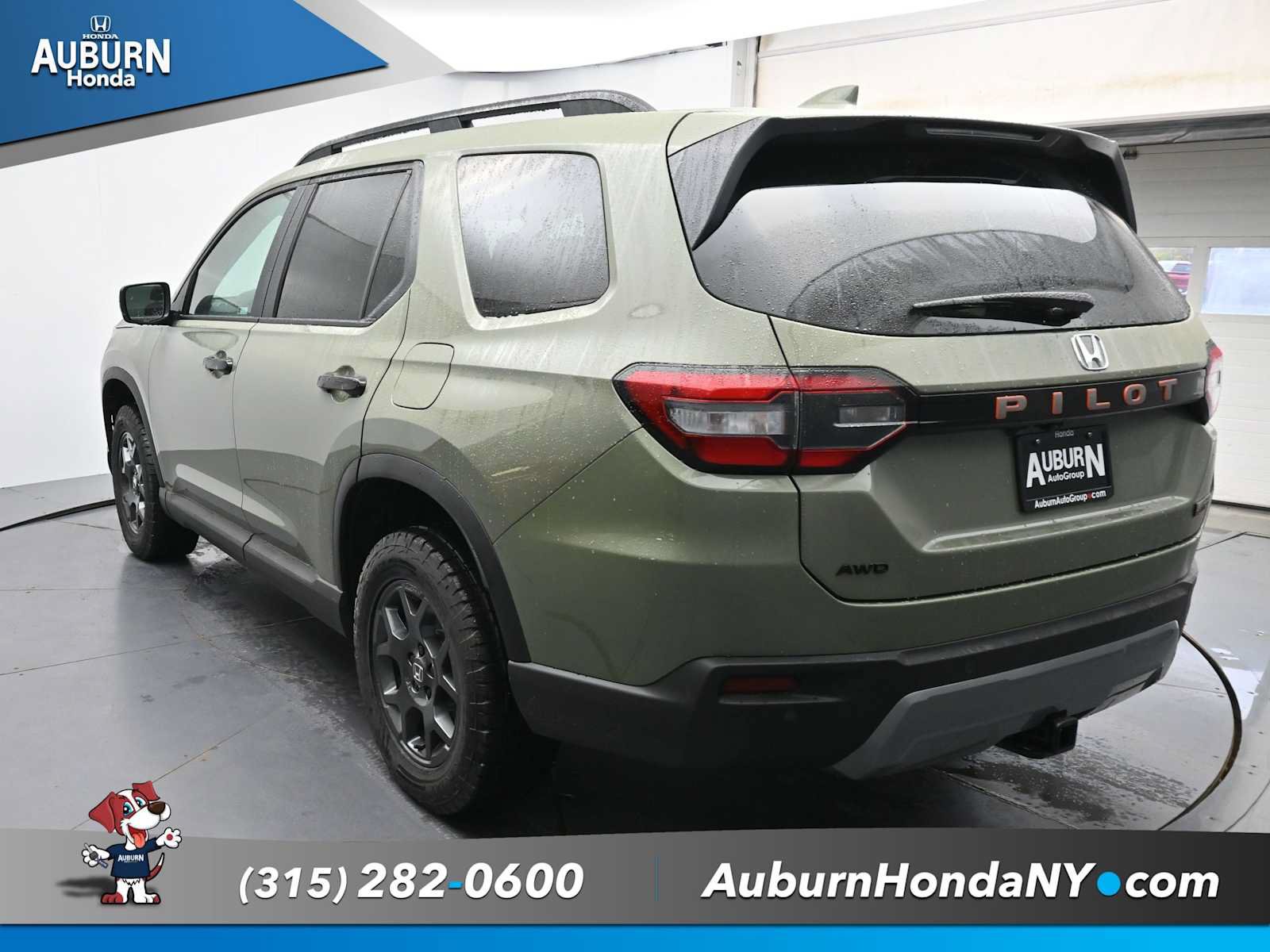 New 2026 Honda Pilot TrailSport image 17