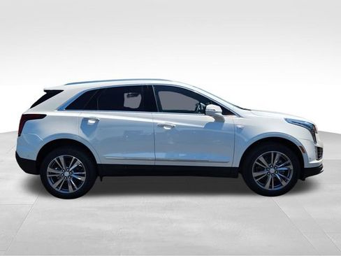 New 2026 Cadillac XT5 Premium Luxury w/ Driver Assist Package AWD/4WD image 6