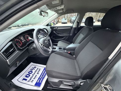 Used 2021 Volkswagen Jetta S image 7