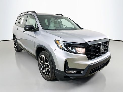 Used 2022 Honda Passport Elite image 3