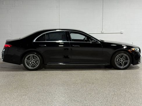 Used 2023 Mercedes-Benz S 580 4MATIC Sedan image 5