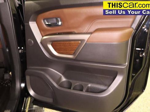 Used 2024 Nissan Titan Platinum Reserve w/ Moonroof Package RWD image 38
