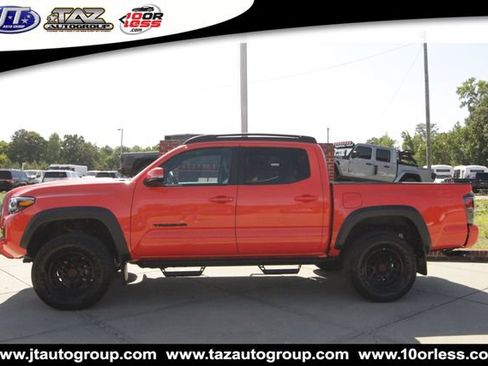 Used 2023 Toyota Tacoma TRD Pro AWD/4WD image 5