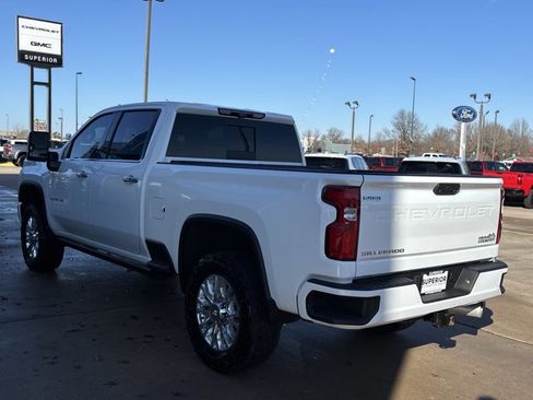 Used 2023 Chevrolet Silverado 3500 High Country w/ Z71 Off-Road Package image 9