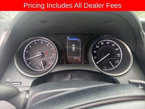 Used 2024 Toyota Camry SE FWD image 7