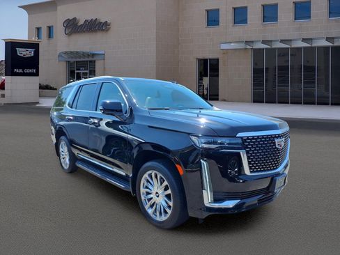 Used 2021 Cadillac Escalade Premium Luxury AWD/4WD image 3