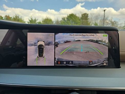 New 2026 Nissan Murano Platinum image 9