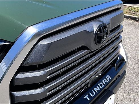 Used 2023 Toyota Tundra Limited AWD/4WD image 34