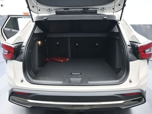 New 2026 Chevrolet Trax ACTIV w/ Driver Confidence Package image 8