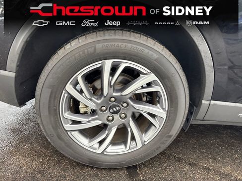 Used 2024 Lincoln Corsair AWD w/ Equipment Group 101A image 11
