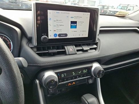 Used 2024 Toyota RAV4 XLE image 24