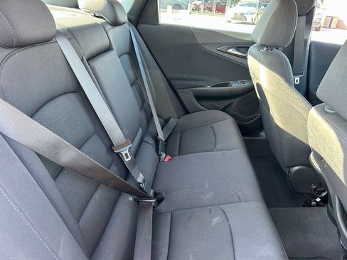 Used 2023 Chevrolet Malibu LT image 32