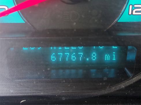 Used 2010 Ford Fusion SEL image 30