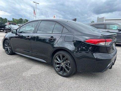 Used 2025 Toyota Corolla SE FWD image 4