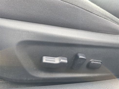 Certified 2019 Nissan Altima 2.5 SV image 12