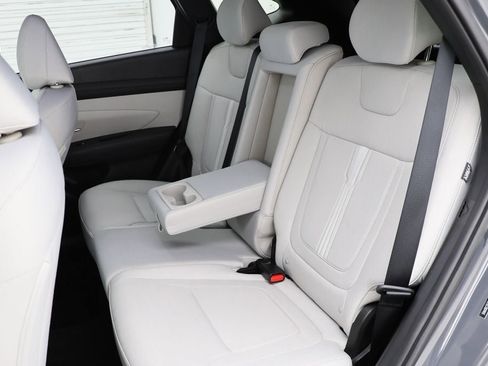 Used 2025 Hyundai Tucson SEL image 11