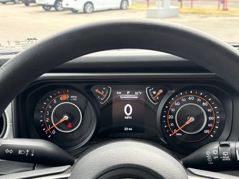 Used 2026 Jeep Wrangler Unlimited Sport AWD/4WD image 25