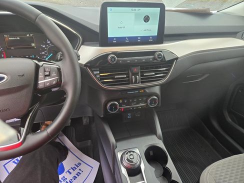 Used 2022 Ford Escape SE w/ Convenience Package image 9