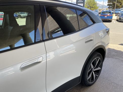 Certified 2023 Volkswagen ID.4 Pro S AWD/4WD image 51