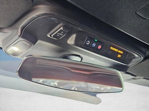 Used 2023 Chevrolet Camaro LT w/ Technology Package RWD image 20