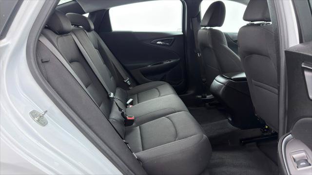 Used 2024 Chevrolet Malibu LS w/ Driver Confidence Package FWD image 19