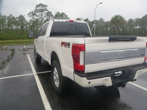 Used 2018 Ford F250 Platinum w/ Platinum Ultimate Package AWD/4WD image 8