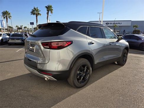 New 2025 Chevrolet Blazer LT w/ Midnight/Sport Edition image 4
