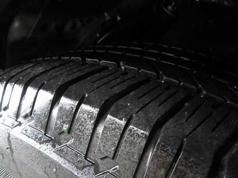 Used 2024 Toyota 4Runner TRD Off-Road Premium image 7