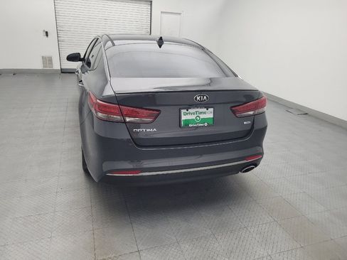 Used 2017 Kia Optima LX w/ Value Package FWD image 6