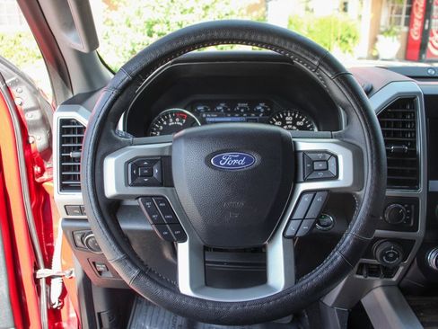 Used 2020 Ford F150 Lariat w/ Equipment Group 502A Luxury image 20