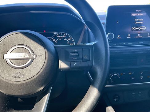 Certified 2024 Nissan Rogue S AWD/4WD image 17